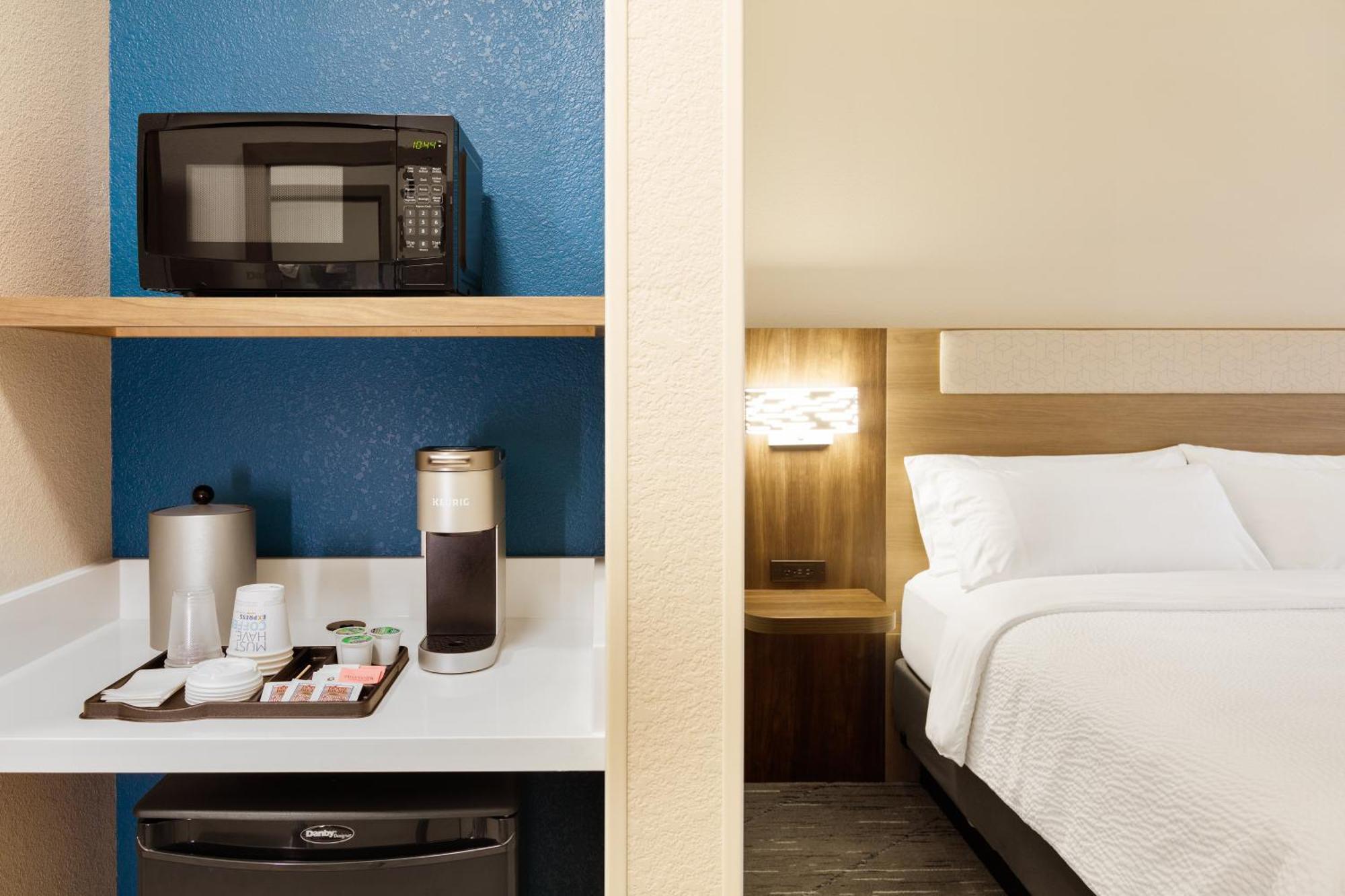 Holiday Inn Express & Suites Hawthorne - Elmsford North By Ihg Zewnętrze zdjęcie