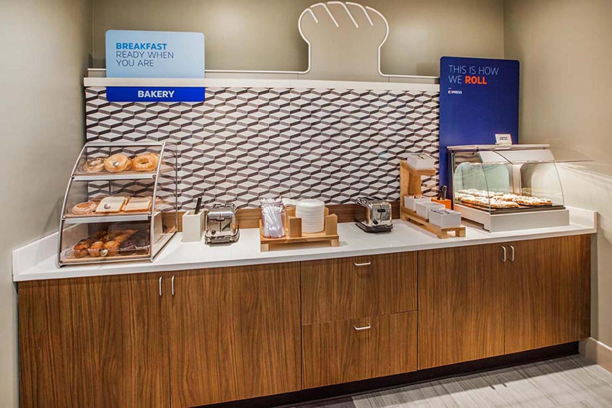 Holiday Inn Express & Suites Hawthorne - Elmsford North By Ihg Zewnętrze zdjęcie